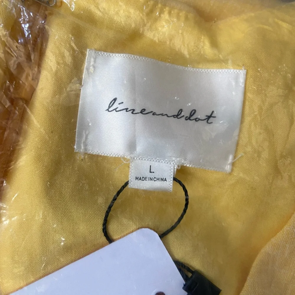 Line & dot dresses - Picture 7 of 10